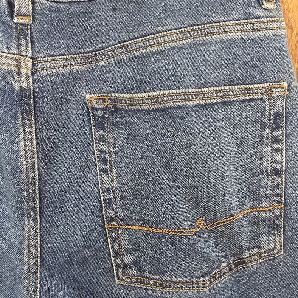 NWOT ASOS Men's Ligth Blue Denim Straight Jeans L32 R 99% Cotton - Picture 4 of 13